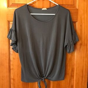 Large Grey ruffle sleeves w/ scoop neck